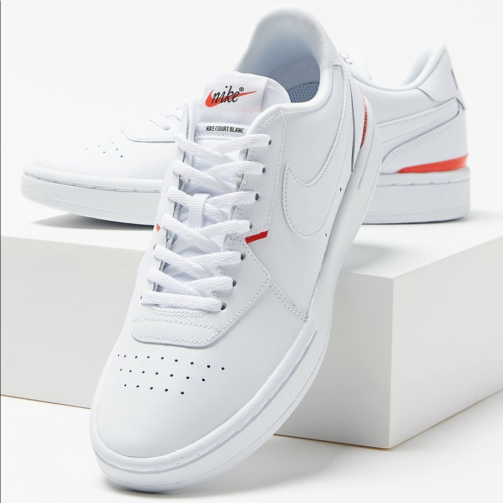 nike court blanc sneakers